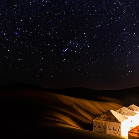 Sahara Dunes Luxury Camp Merzouga Exterior foto