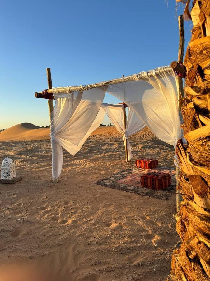 Sahara Dunes Luxury Camp Merzouga Exterior foto