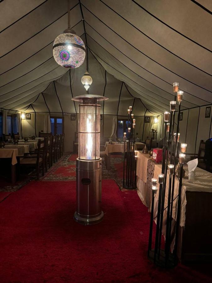Sahara Dunes Luxury Camp Merzouga Exterior foto