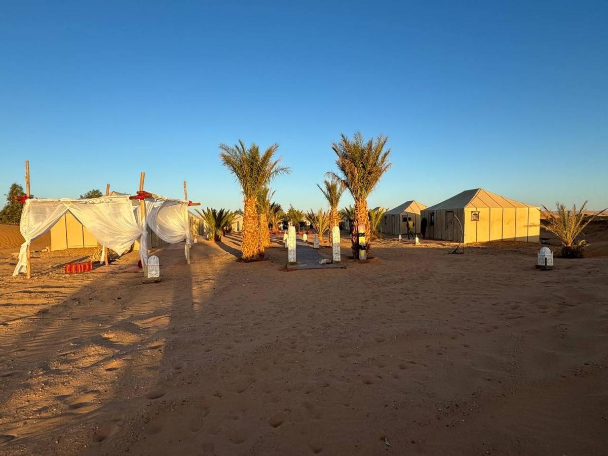 Sahara Dunes Luxury Camp Merzouga Exterior foto
