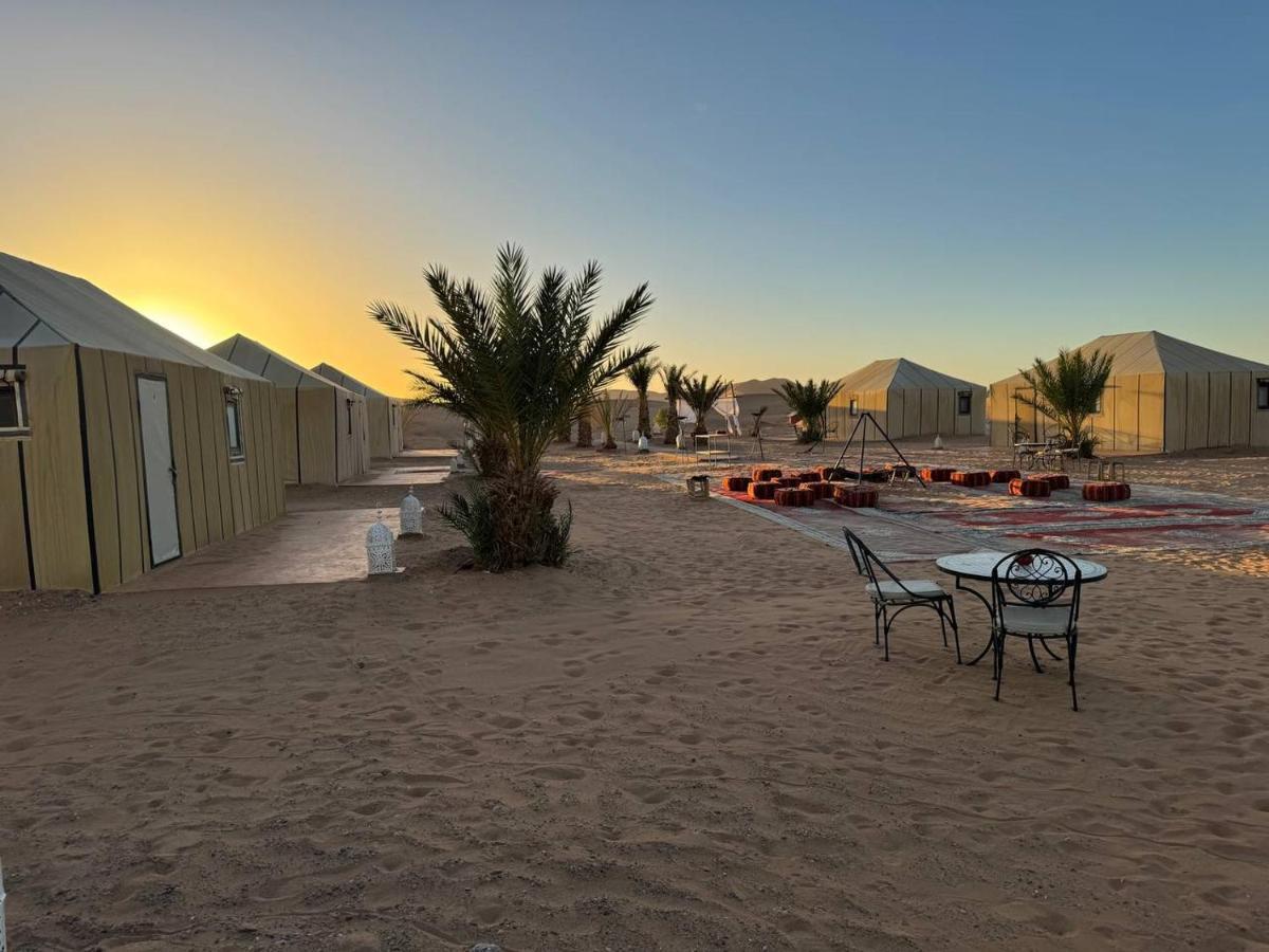 Sahara Dunes Luxury Camp Merzouga Exterior foto
