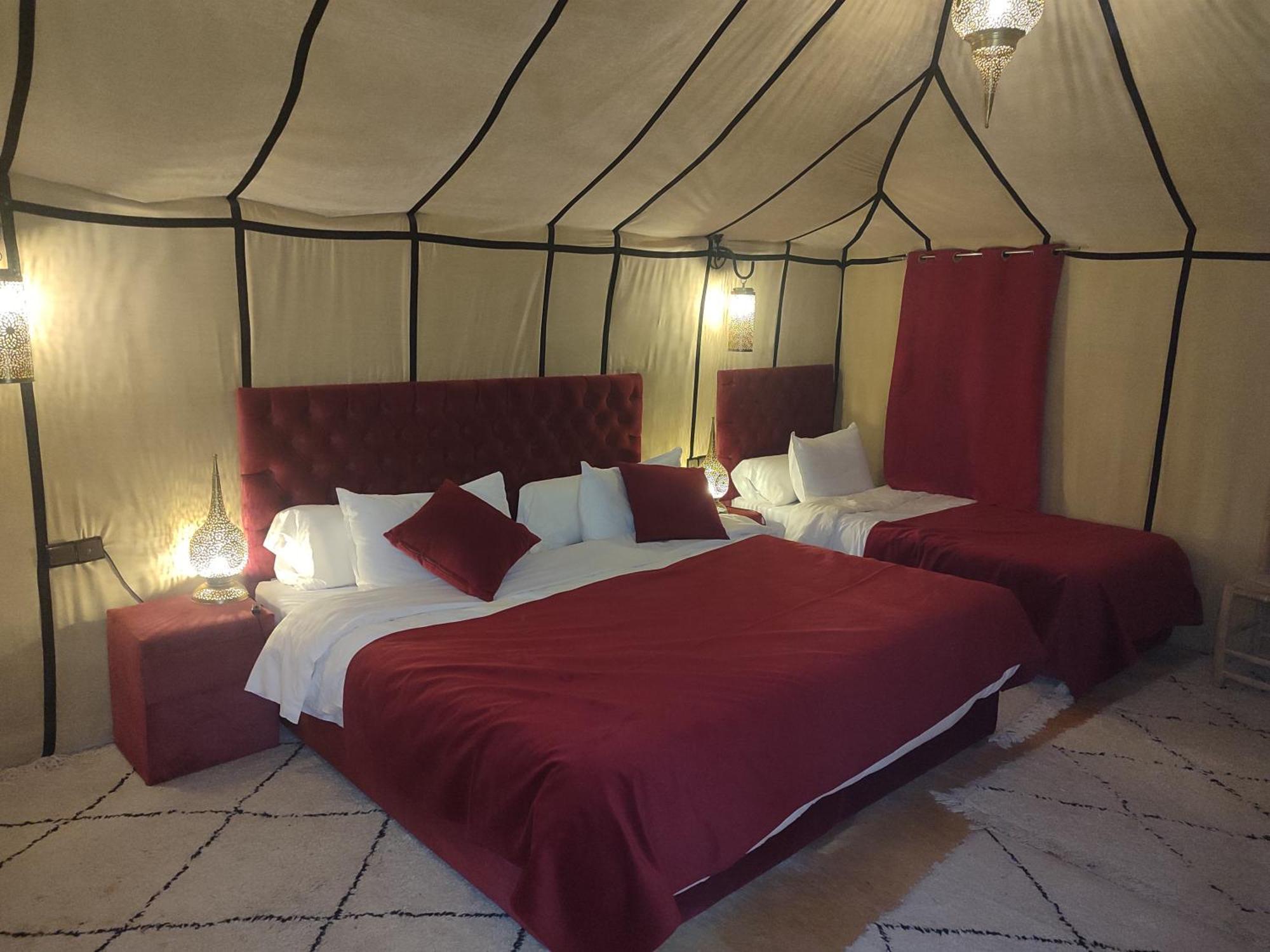 Sahara Dunes Luxury Camp Merzouga Exterior foto
